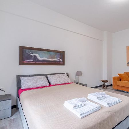 Monik House: Central House With Parking Apartment Genoa Luaran gambar